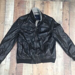 Tommy Hilfiger Sherpa lined jacket.